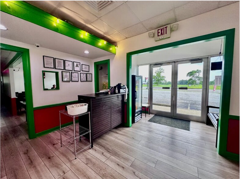More Photos Of 3350 Lake Jericho Rd, Smithfield Restaurant For Lease