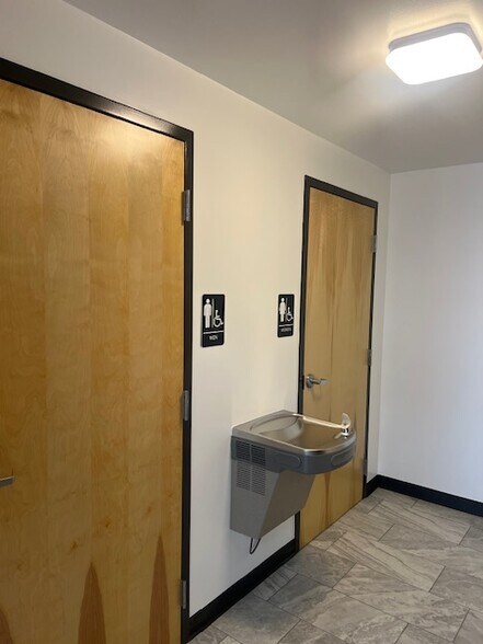 More Photos Of 1701-1703 US Hwy 412 W, Siloam Springs Unknown For Lease