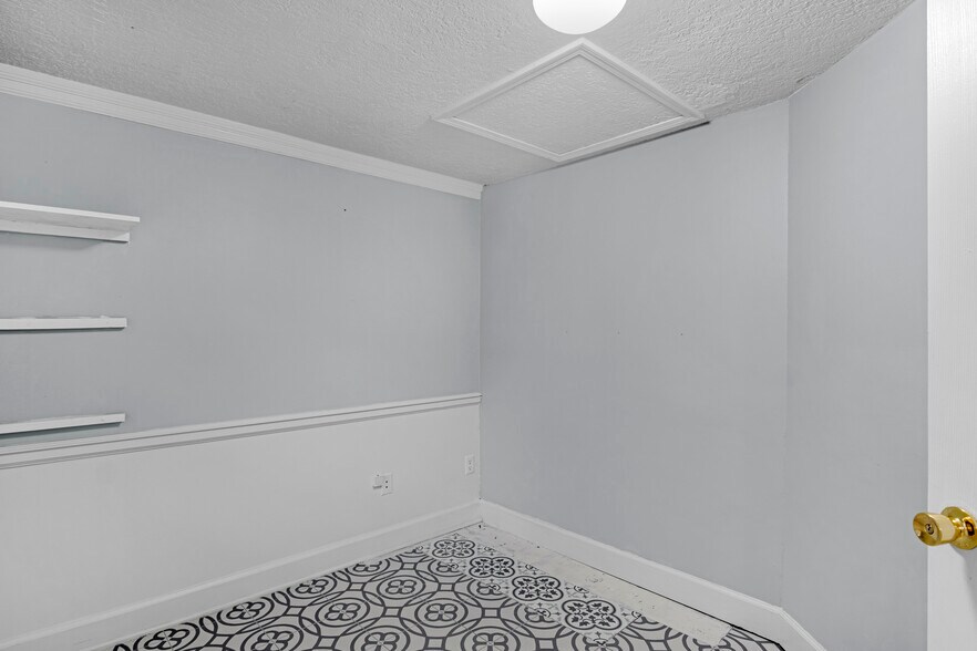 More Photos Of 938 Elma G Miles Pkwy, Hinesville Office For Sale