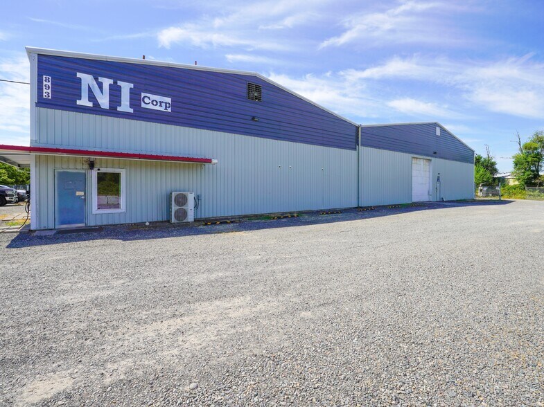 More Photos Of 2079 Deschutes Dr, Stayton Manufacturing For Lease