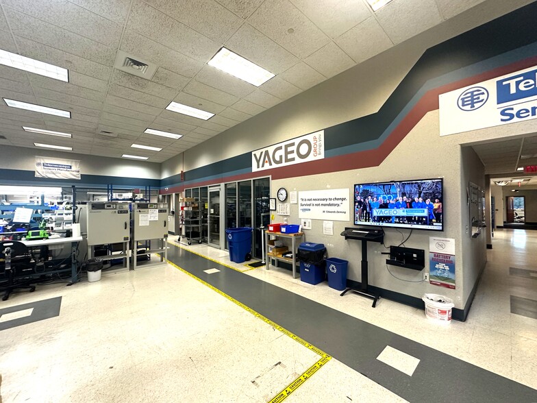 More Photos Of 1875 Founders Dr, Dayton Warehouse For Sale