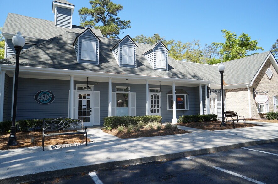 More Photos Of 301 Main St, Hilton Head Island Unknown For Lease