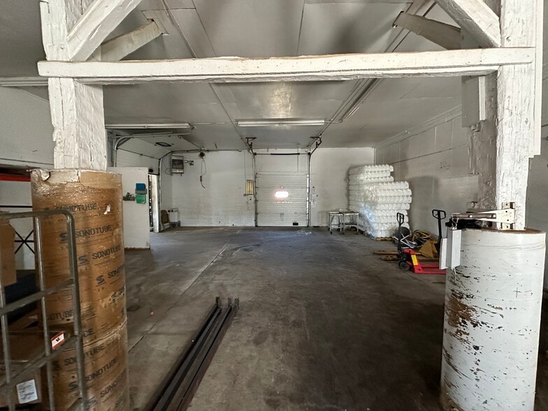 More Photos Of 2096 US 7, Rutland Specialty For Sale