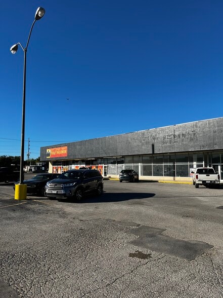 More Photos Of 2542-2630 Barrow St, Abilene Unknown For Lease