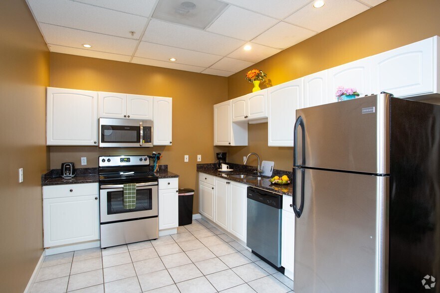 More Photos Of 555 N 4th St, Saint Louis Apartments For Sale