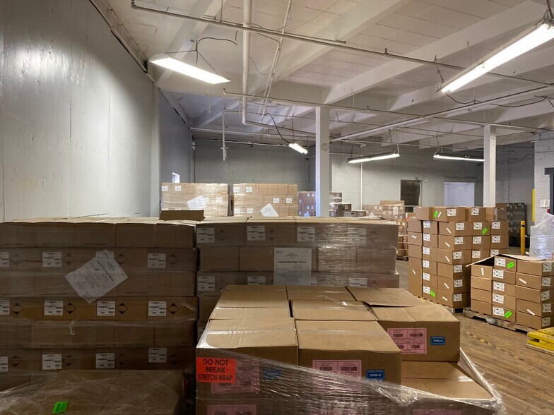 More Photos Of 555 E 242nd St, Bronx Industrial For Sale