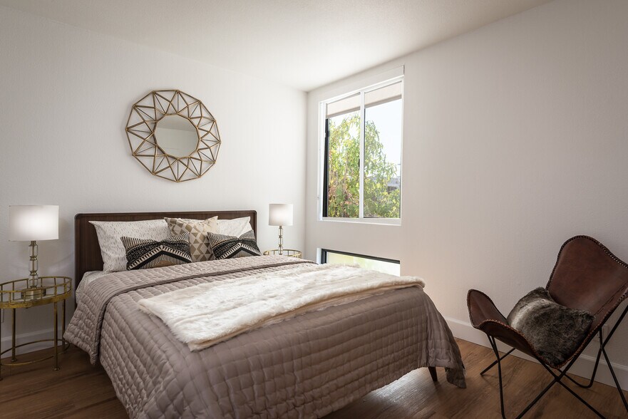 More Photos Of 5800-5820 Marmion Way, Los Angeles Multifamily For Sale