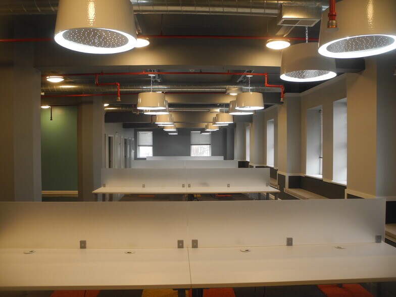 More Photos Of 1102 Third Ave, Huntington Office For Lease