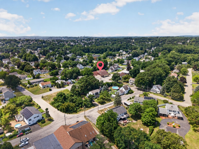 More Photos Of 88 Oak St, Methuen Restaurant For Sale