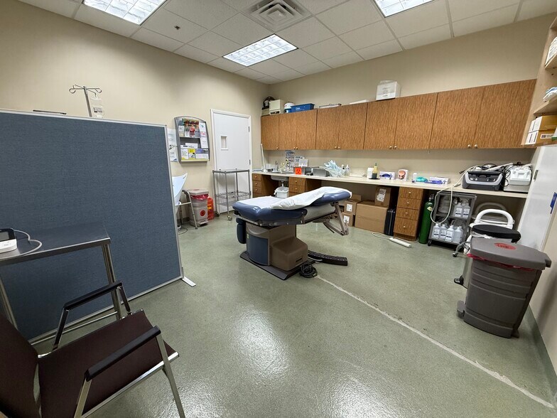 More Photos Of 8501 SW 124th Ave, Miami Medical For Sale