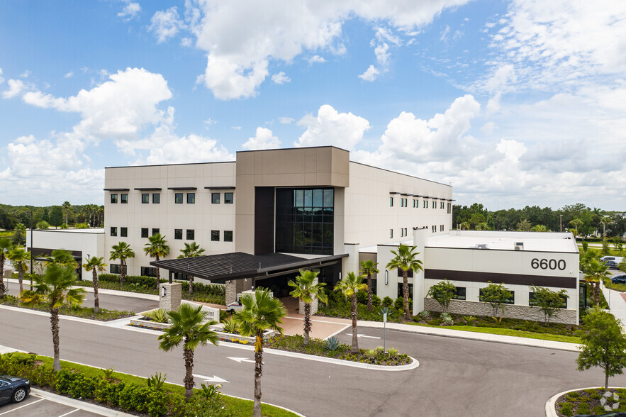 Primary Photo Of 6600 University Pkwy E, Sarasota Medical For Lease