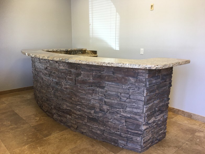 More Photos Of 10565 N 114th St, Scottsdale Office For Lease