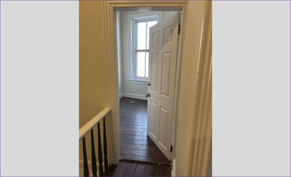 More Photos Of 607 Pennsylvania Ave SE, Washington Storefront Retail Office For Lease