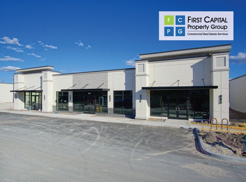 More Photos Of 1700 Keene Rd, Apopka Storefront Retail Office For Lease