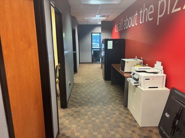 More Photos Of 8505-8517 W Overland Rd, Boise Restaurant For Lease