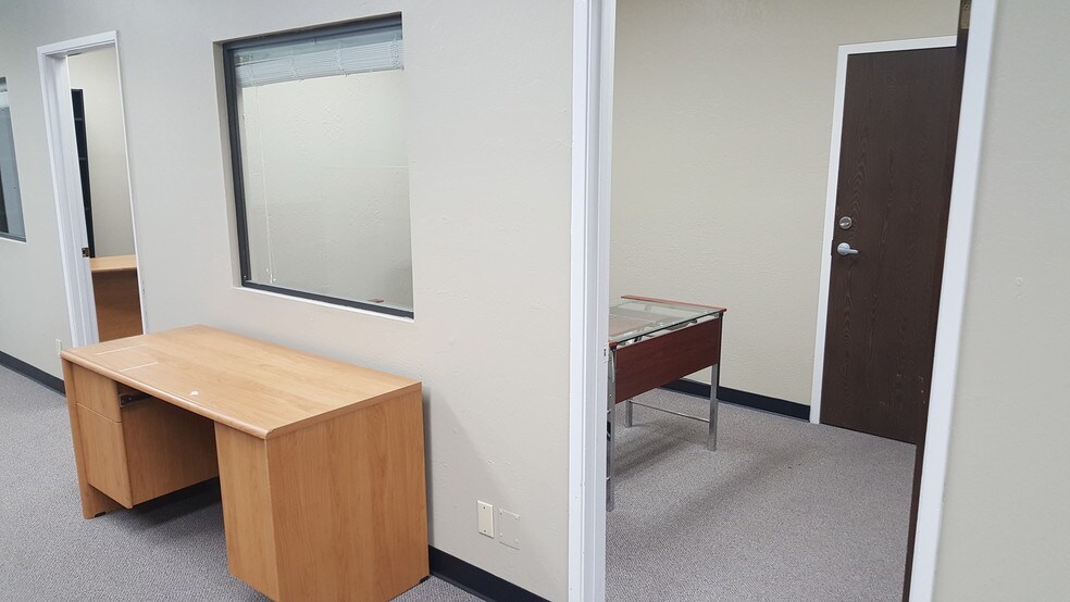 More Photos Of 4047-4049 1st St, Livermore Office For Lease