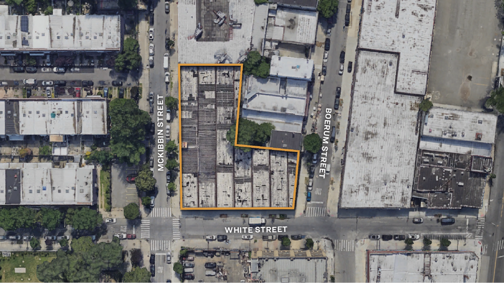 More Photos Of 71 White St, Brooklyn Warehouse For Sale