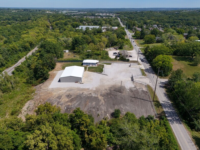 More Photos Of 1455 SE County Road AA, Blue Springs Warehouse For Sale