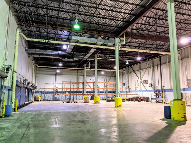 More Photos Of 200 Herald Journal Blvd, Spartanburg Manufacturing For Lease