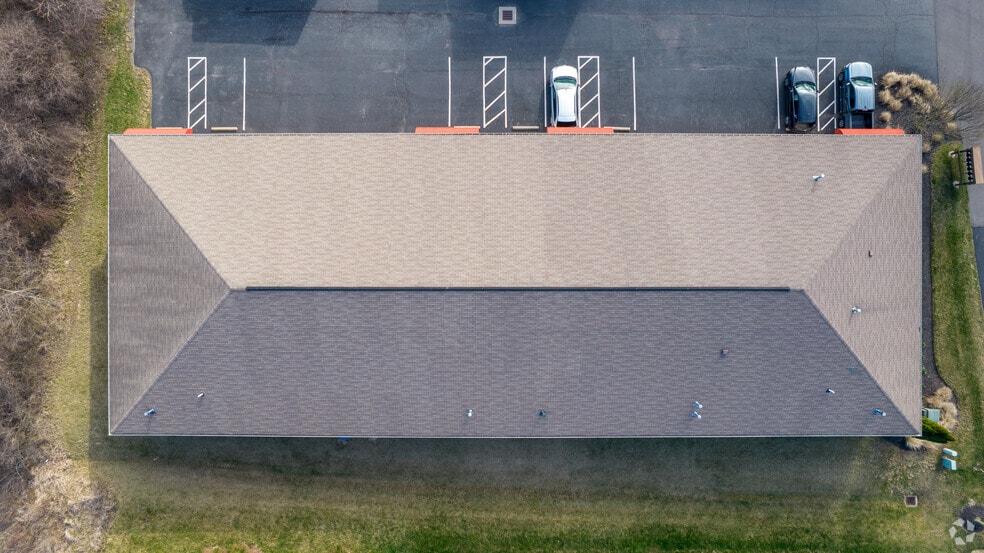 More Photos Of 4138-4142 Weaver Ct E, Hilliard Warehouse For Lease