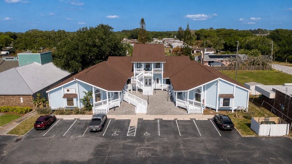 More Photos Of 1365 N Courtenay Pky, Merritt Island Office Residential For Lease