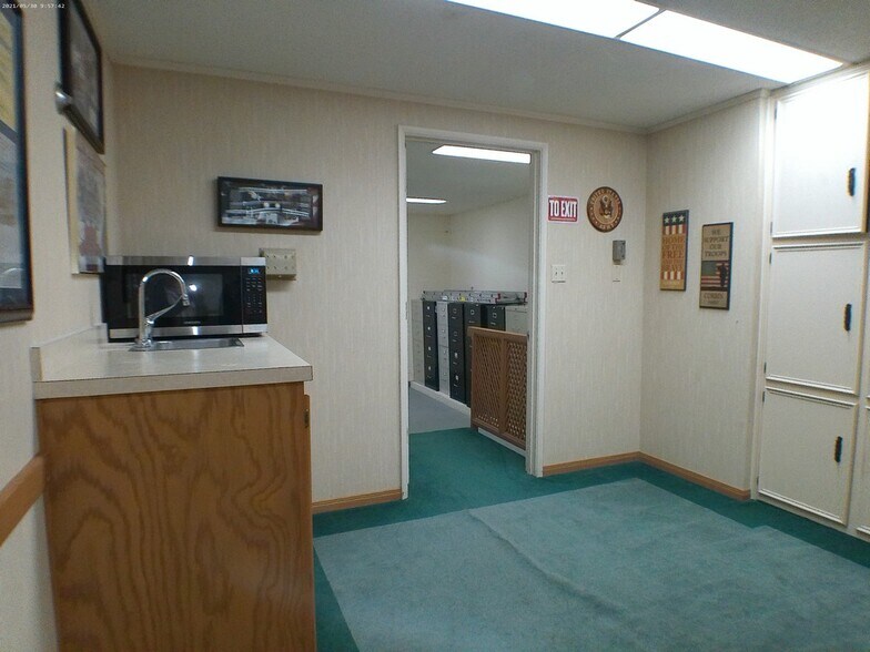 More Photos Of 603 N 8th St, Killeen Office For Sale