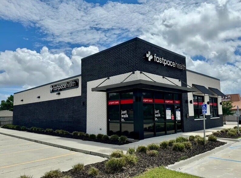 More Photos Of 1909 Judge Perez dr, Chalmette Healthcare For Lease