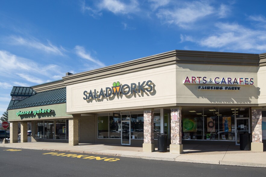 More Photos Of 466-510 2nd Street Pike, Southampton Freestanding For Lease