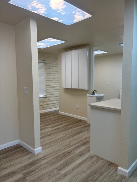 More Photos Of 20445 Pacifica Dr, Cupertino Medical For Lease