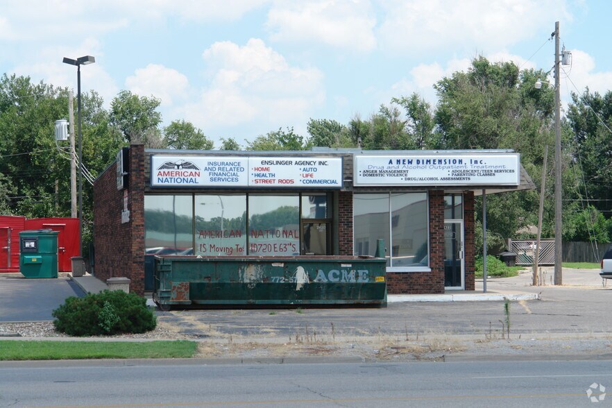 More Photos Of 2420 S Seneca St, Wichita Freestanding For Lease