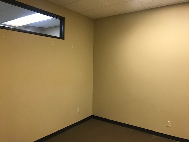 More Photos Of 11100 W 91st St, Overland Park Office For Lease