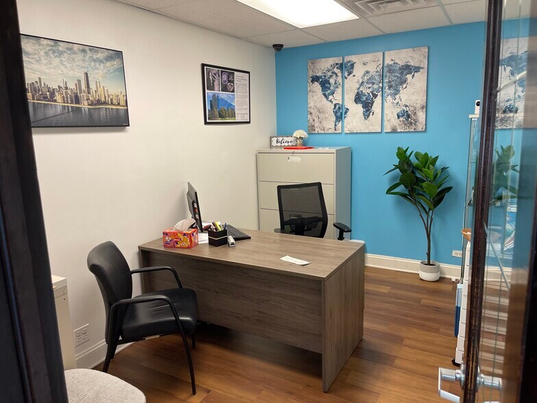 More Photos Of 3425 Dempster St, Skokie Office For Sale