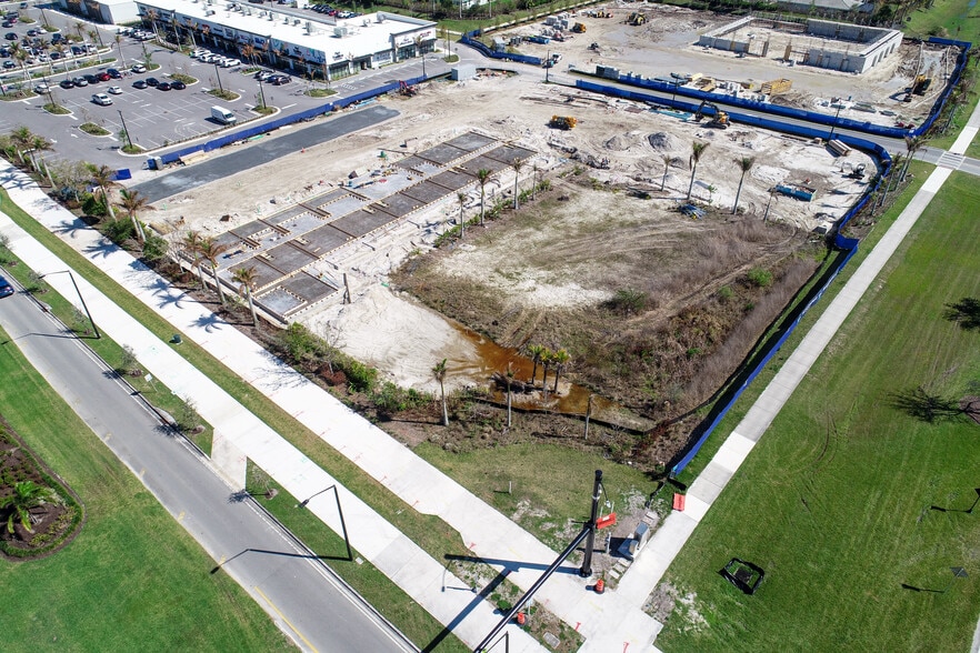 More Photos Of 9850 SW Discovery Way, Port Saint Lucie Unknown For Lease