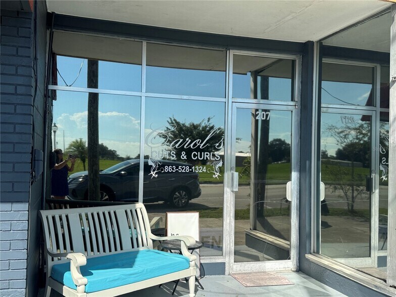 More Photos Of 207 N Scenic Hwy, Frostproof General Retail For Sale