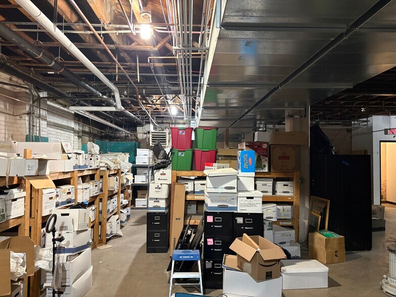 More Photos Of 2 W 1st St, Duluth Storefront For Sale