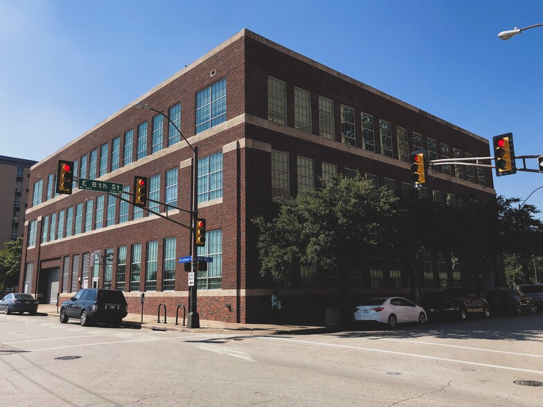 More Photos Of 210 E 8th St, Fort Worth Loft Creative Space For Sale