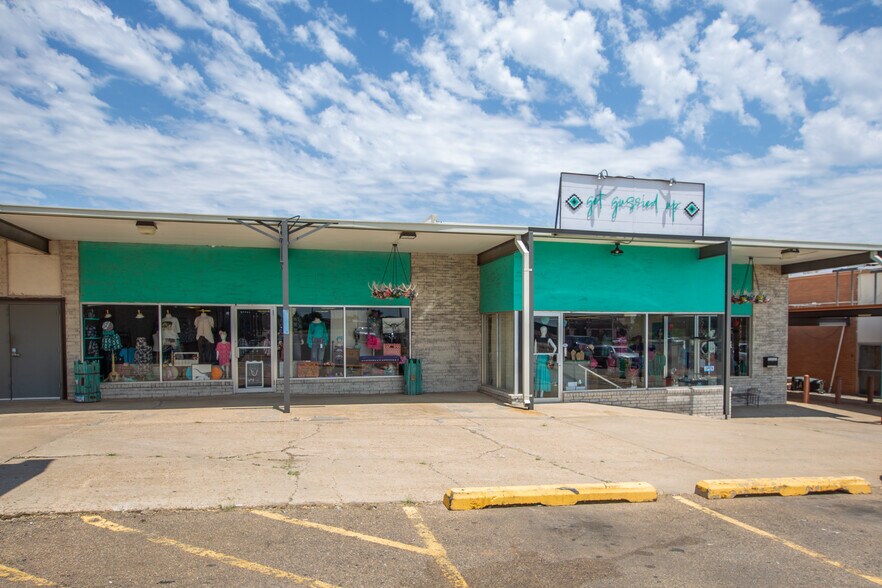 More Photos Of 1229-1233 N Hobart St, Pampa Unknown For Lease