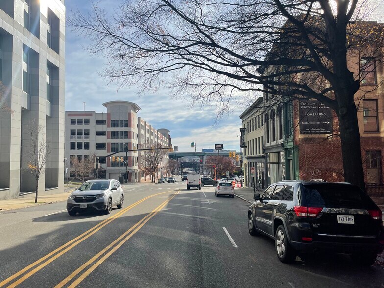 More Photos Of 1309-1317 E Main St, Richmond Apartments For Lease