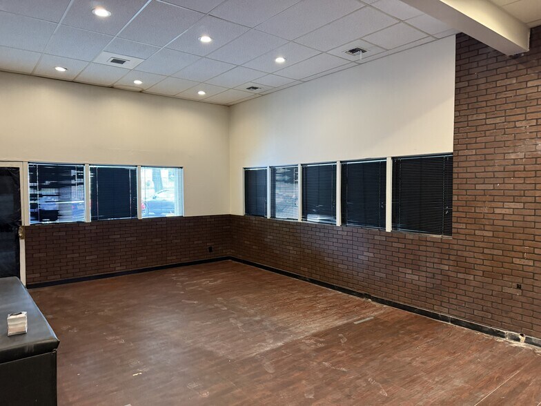 More Photos Of 7980-8000 Amador Valley Blvd, Dublin Unknown For Lease