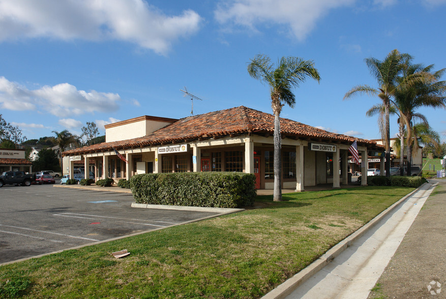 Primary Photo Of 5517-5527 Mission Rd, Bonsall Unknown For Lease