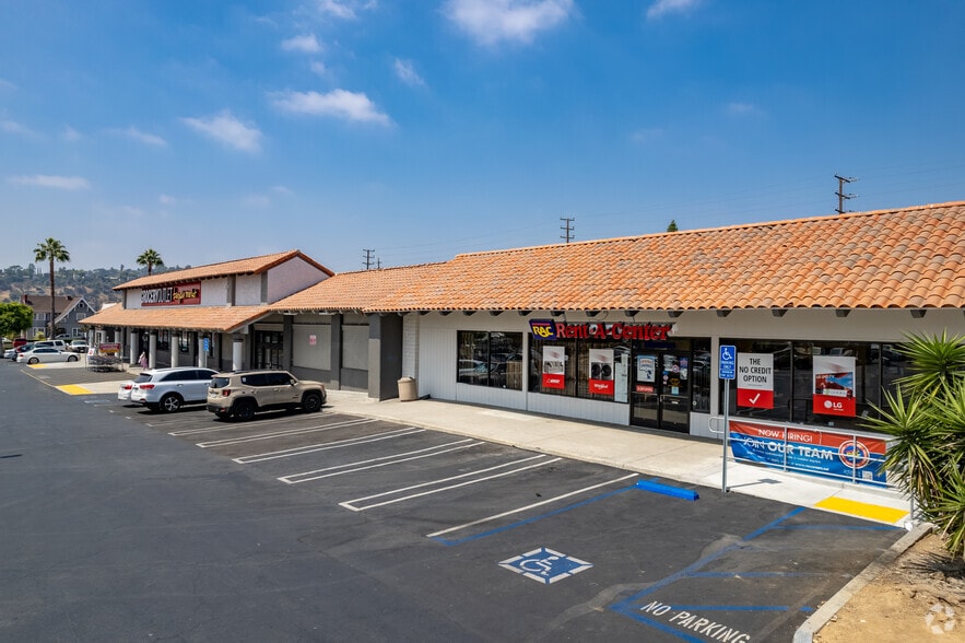 More Photos Of 5461-5485 N Figueroa St, Los Angeles Storefront For Lease