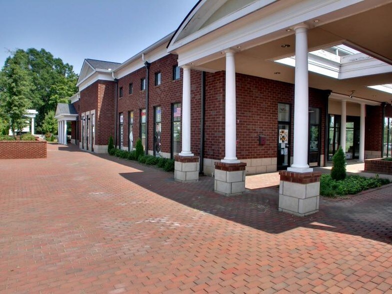 More Photos Of 855 Gaines School Rd, Athens Office For Lease