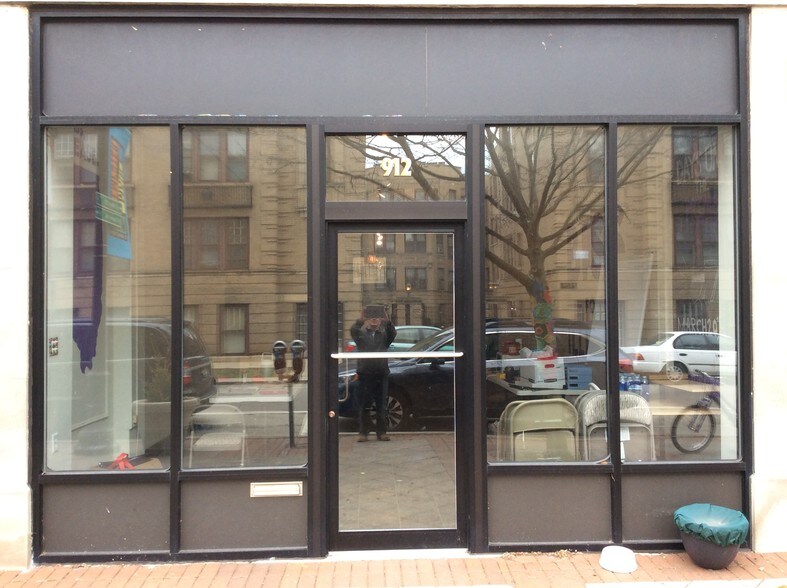 More Photos Of 904-914 Sherman Ave, Evanston Apartments For Lease