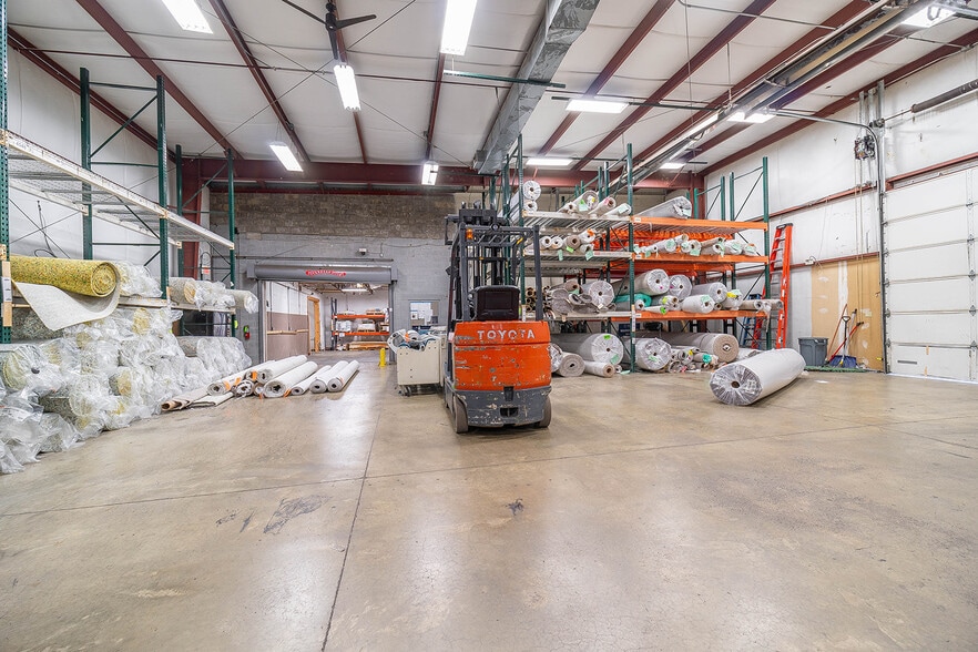 More Photos Of 3657 Trabue Rd, Columbus Warehouse For Sale