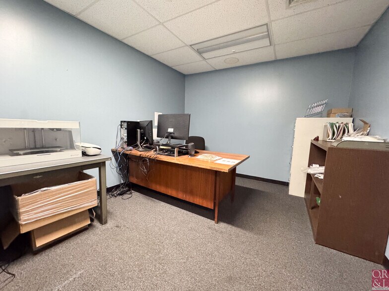 More Photos Of 2223 Thomaston Ave, Waterbury Manufacturing For Lease