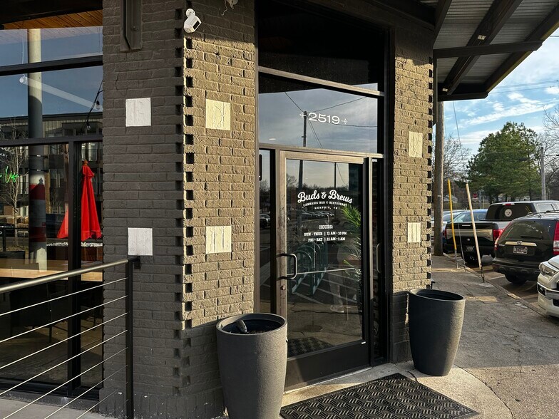 More Photos Of 2519 Broad Ave, Memphis General Retail For Sale