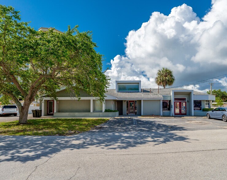 Primary Photo Of 2763 S Ridgewood Ave, South Daytona Office For Sale