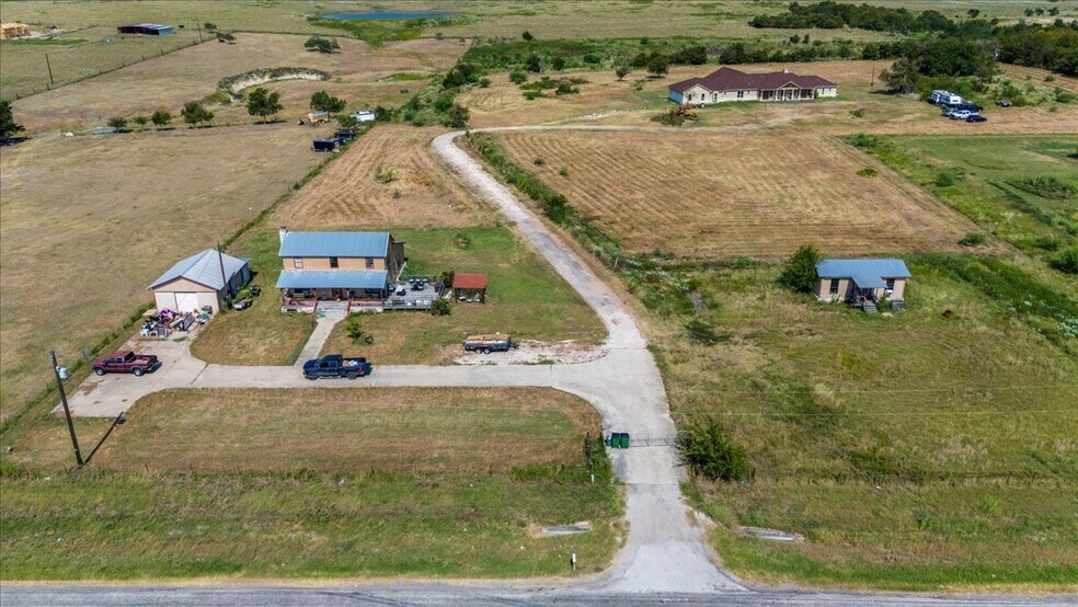More Photos Of 16508 N Fm 973 Rd, Manor Specialty For Sale