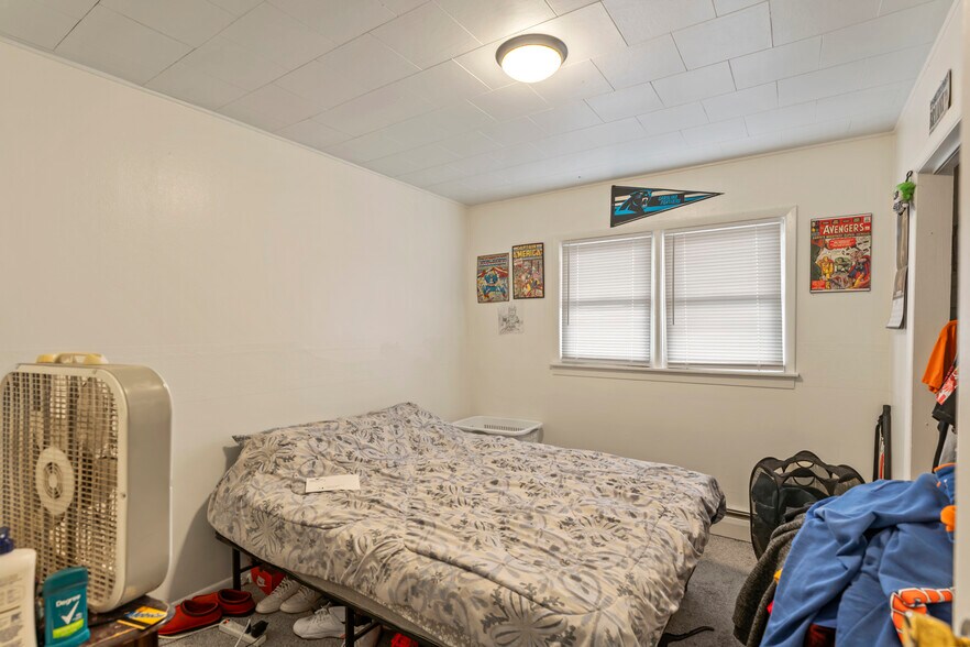 More Photos Of 1879 Central Ave, Albany Freestanding For Sale