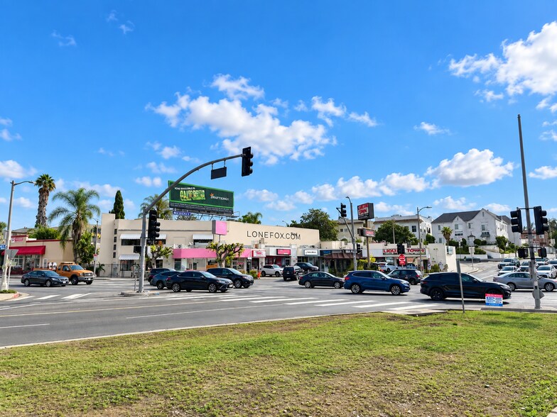 More Photos Of 1296-1296 S La Brea Ave, Los Angeles Storefront For Lease